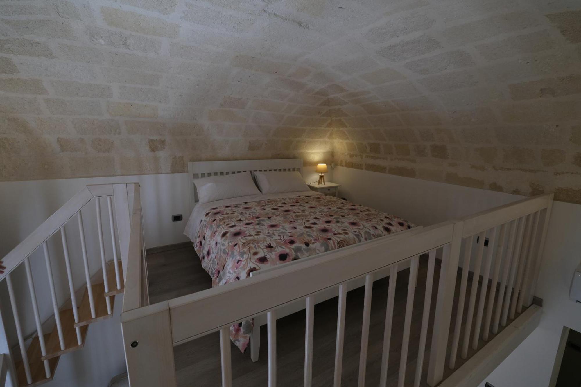 Il Poggiolo Fiorito Otel Taranto Dış mekan fotoğraf