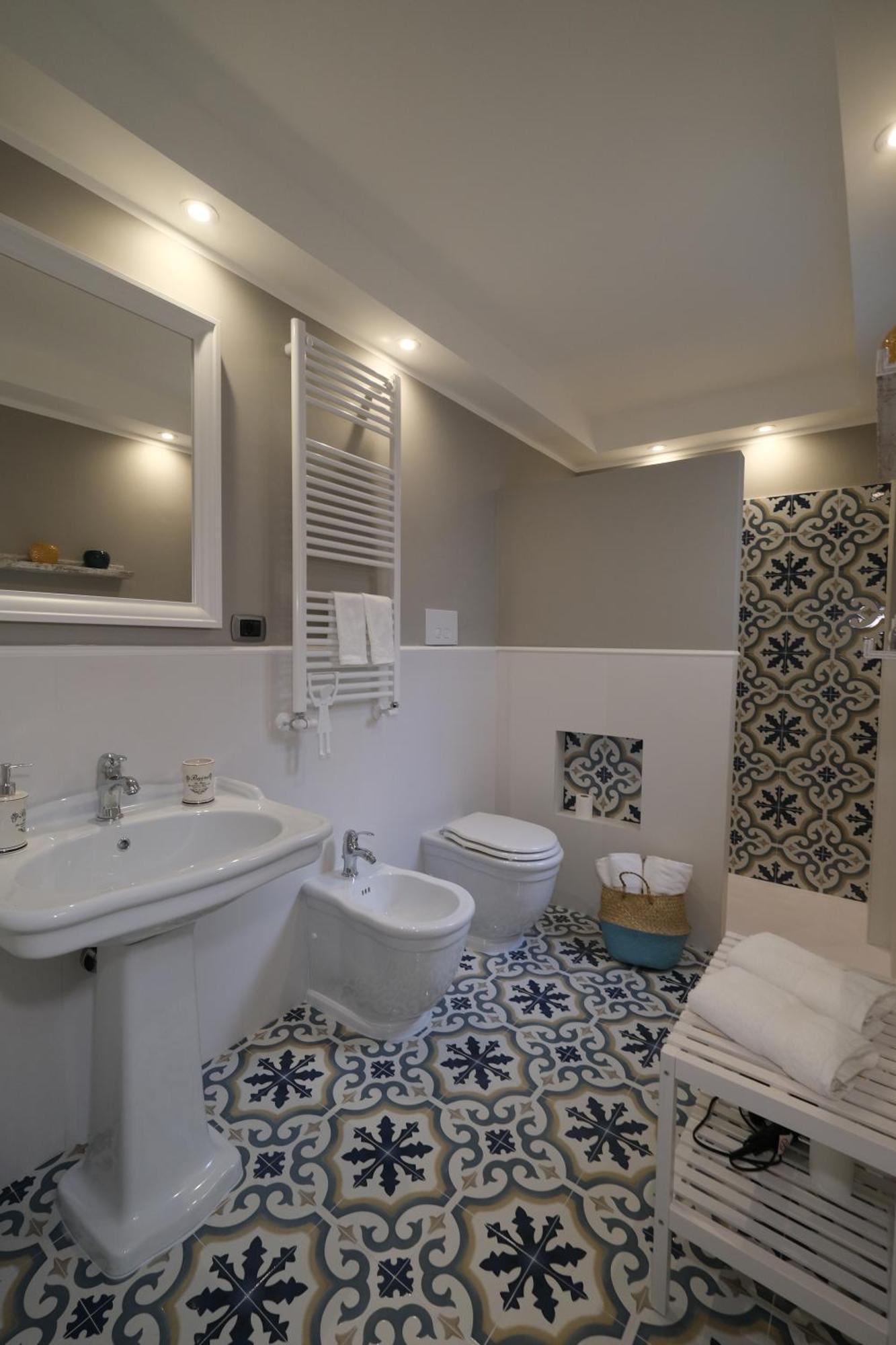 Il Poggiolo Fiorito Otel Taranto Dış mekan fotoğraf