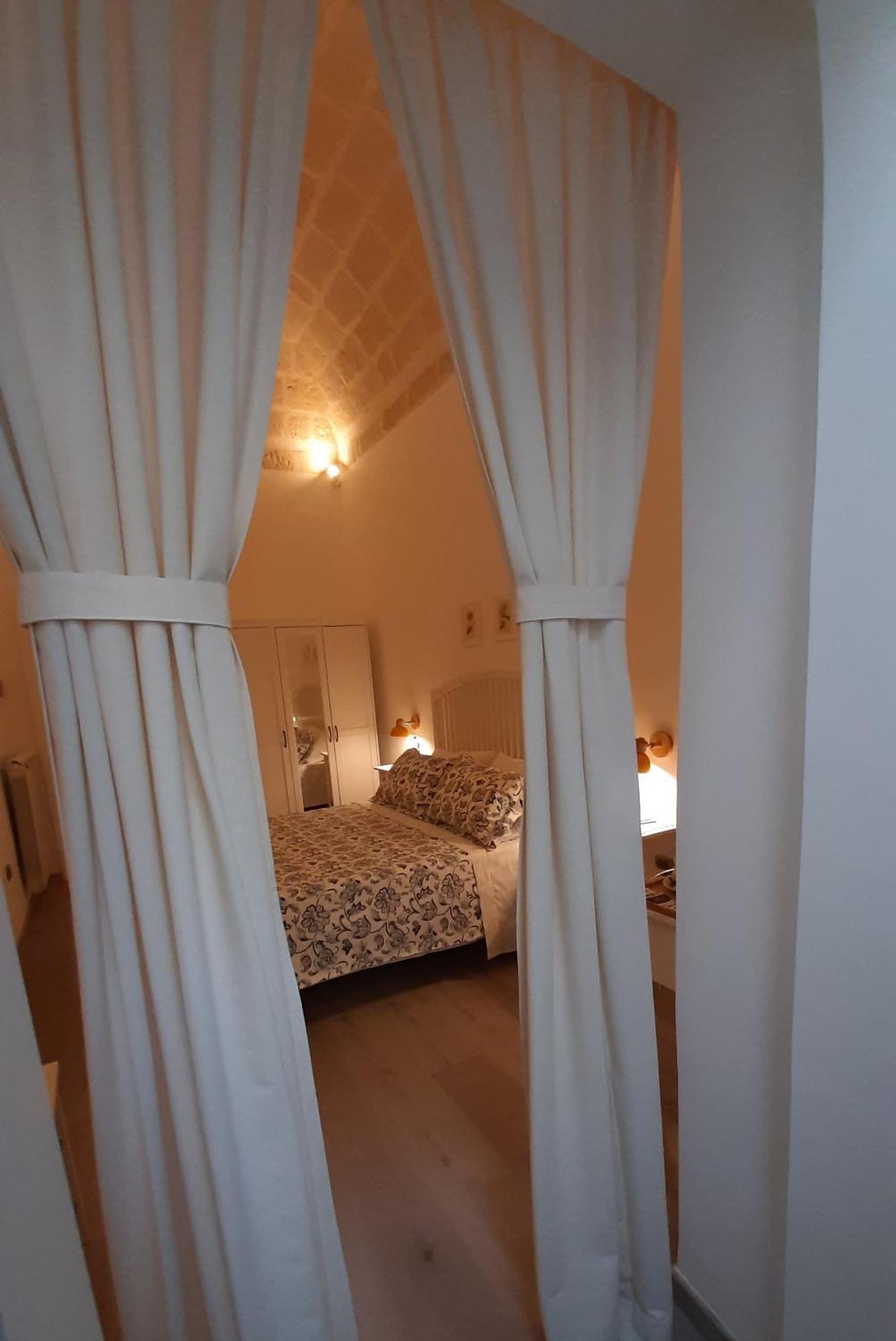 Il Poggiolo Fiorito Otel Taranto Dış mekan fotoğraf